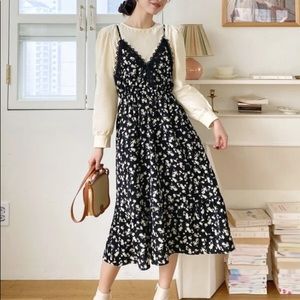 Cream Puff Sleeve Blouse. Size M. Like New.